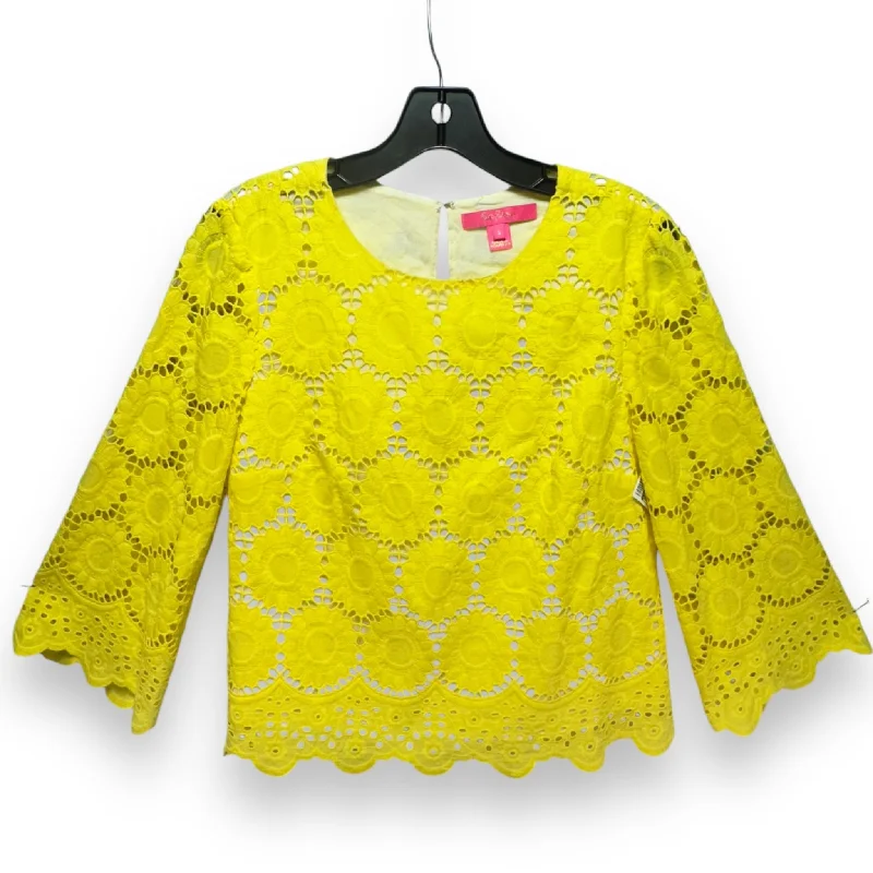Casual Outfit Mariella Top By Lilly Pulitzer In Lilly’s Lemon Floral Scallop Eyelet, Size: S