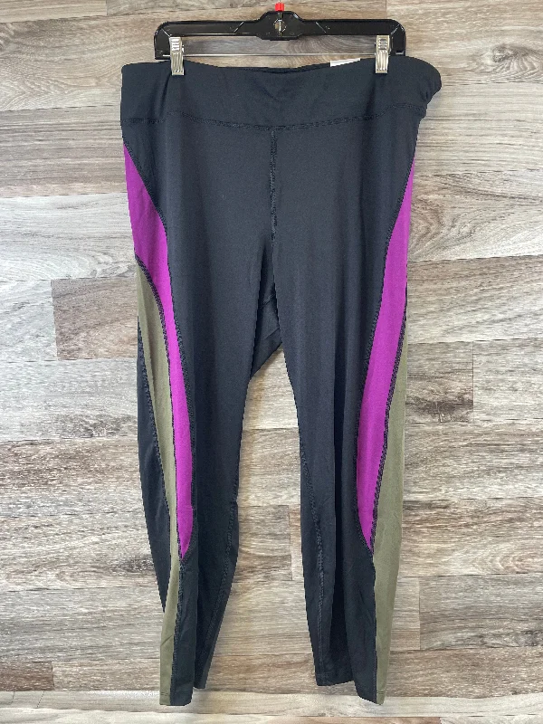 Everyday Wear Athletic Leggings Capris By Ava & Viv In Black, Size: 1x