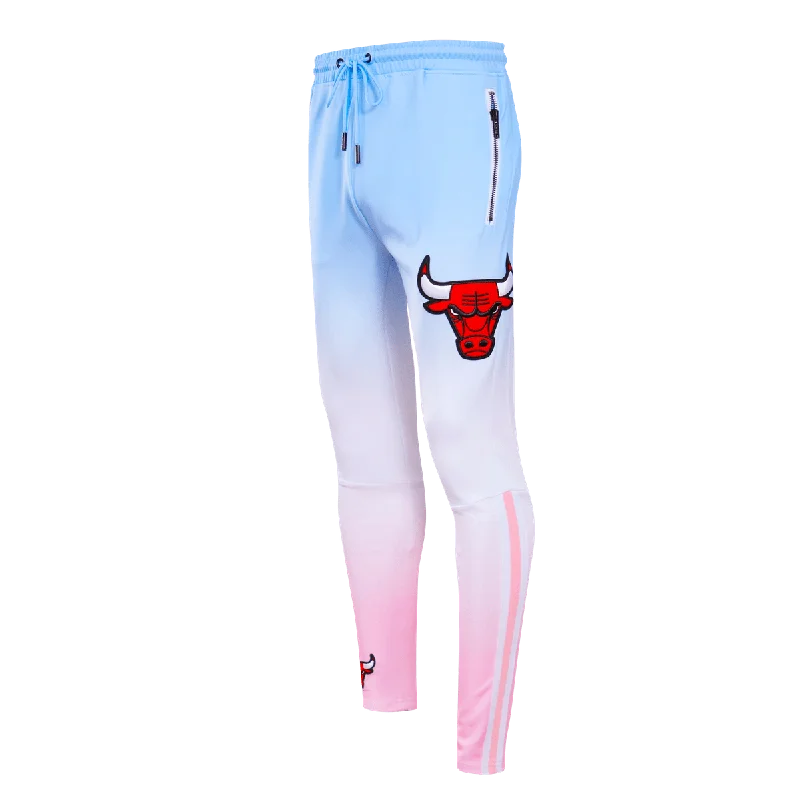 Streetwear Look NBA CHICAGO BULLS LOGO MEN'S TRACK PANT (BLUE/WHITE/PINK)