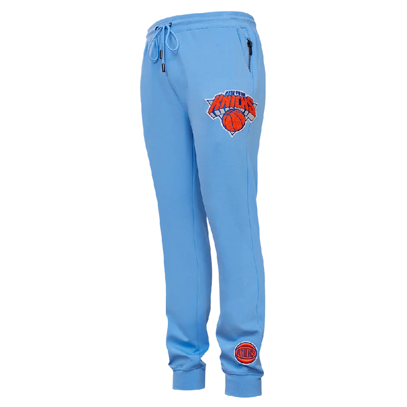 Summer Tees NBA NEW YORK KNICKS CLASSIC CHENILLE MEN'S JOGGER (UNIVERSITY BLUE)