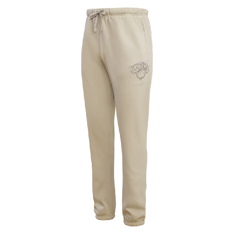 Classic Casual NBA NEW YORK KNICKS NEUTRAL FLC SWEATPANT (TAUPE)