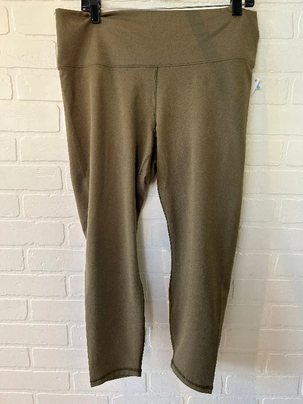 Essential Wardrobe Athletic Capris By Fabletics In Green, Size: 18