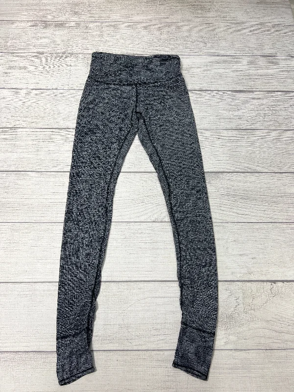 Versatile Looks Athletic Leggings By Lululemon In Grey, Size: 8