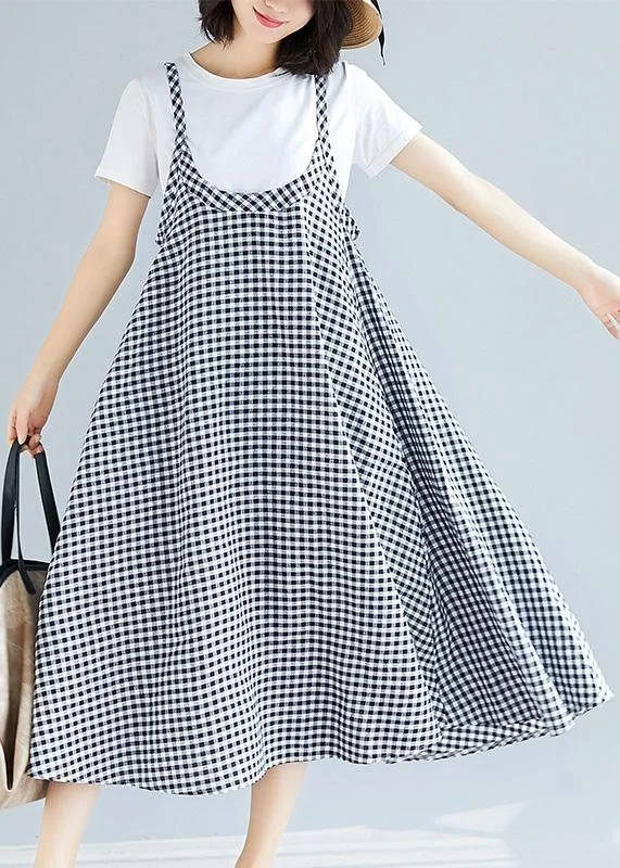 Celebrity Must-have Loose Spaghetti Strap cotton Long Fashion black white Plaid Dresses Summer