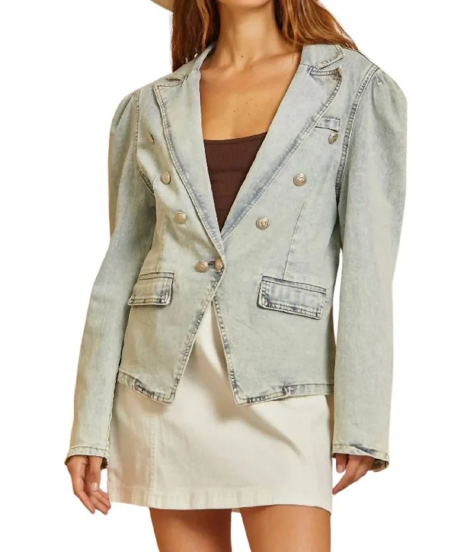 Fashion Expert Finding A Hidden Gem Denim Blazer In Light Wash