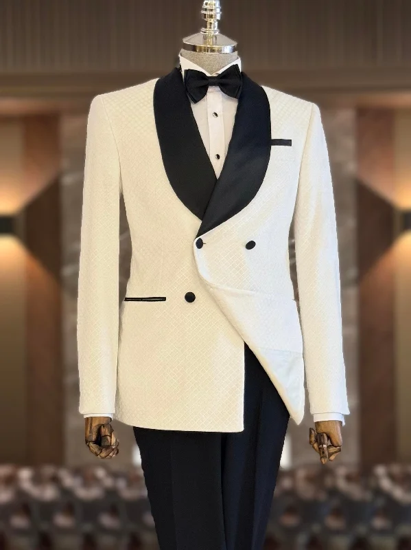 Tailored Coats White Double Breasted Tuxedo 2-Piece