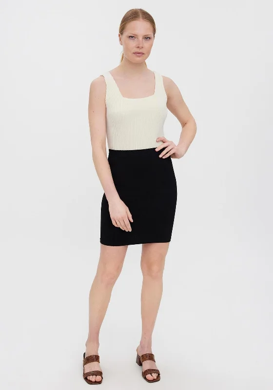 Fashion Must-have Vero Moda Eve Ribbed Mini Skirt, Black