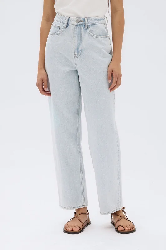Embroidery Design Vintage Straight Jean | Bleach