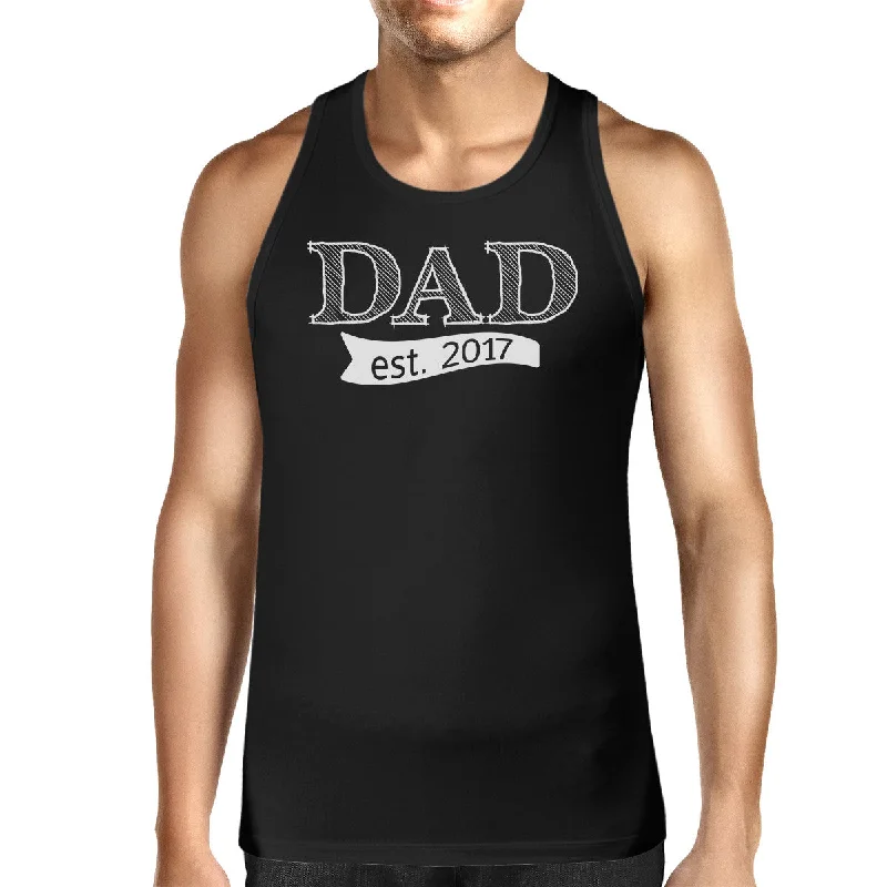Stylish Joggers Dad Est 2017 Mens Black Unique Graphic Tank Top Cute New Dad Gifts