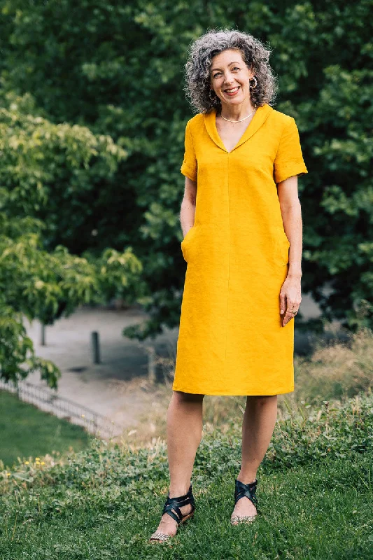 Basic Version Liesl + Co Amarena Dress