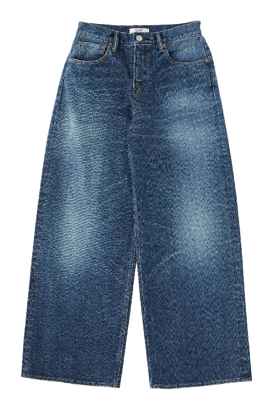 Versatile Itinerary Moussy Denim Andalusia Super Wide Jeans in Blue