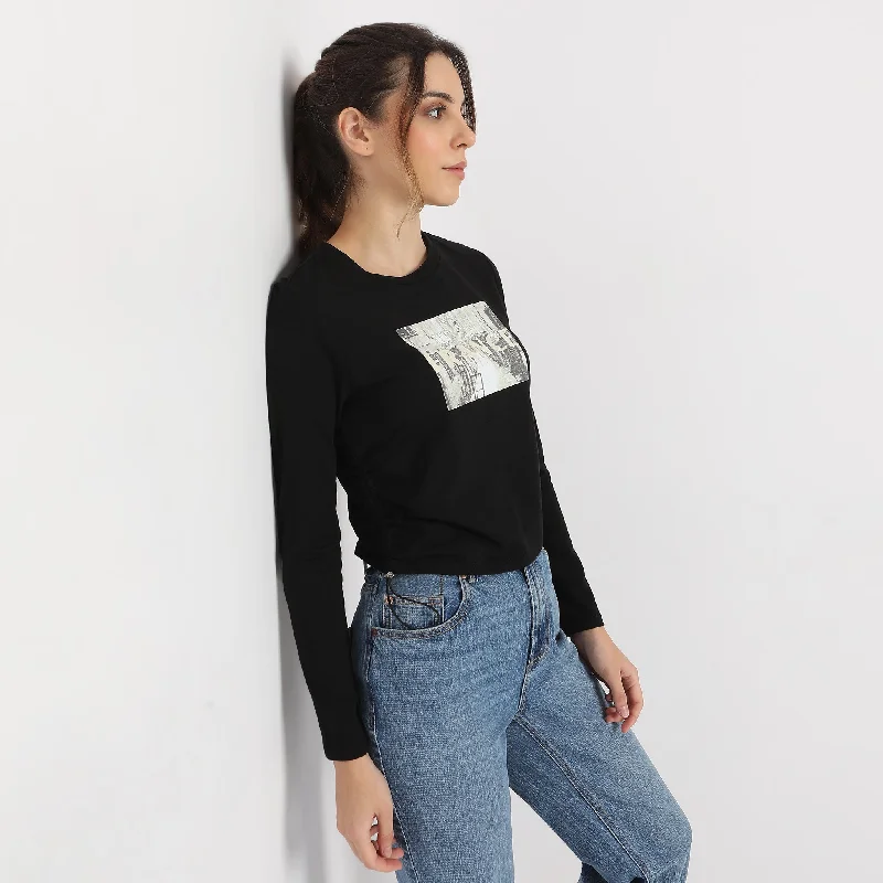 Classic Style Fitted Printed Full Sleeve Side Ruching With Front Print T-Shirt