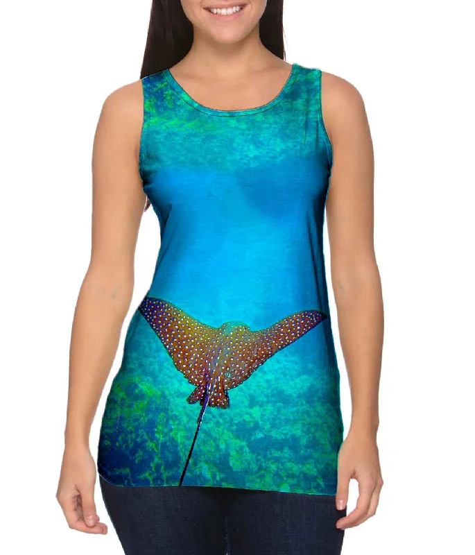 Artistic Temperament Eagle Ray Glides Underwater