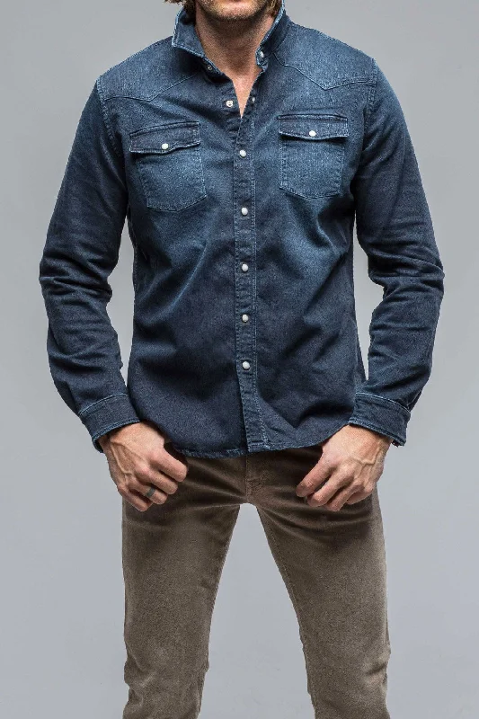 Stylish Sweaters Ranger Colored Denim Snap Shirt In Blue Navy